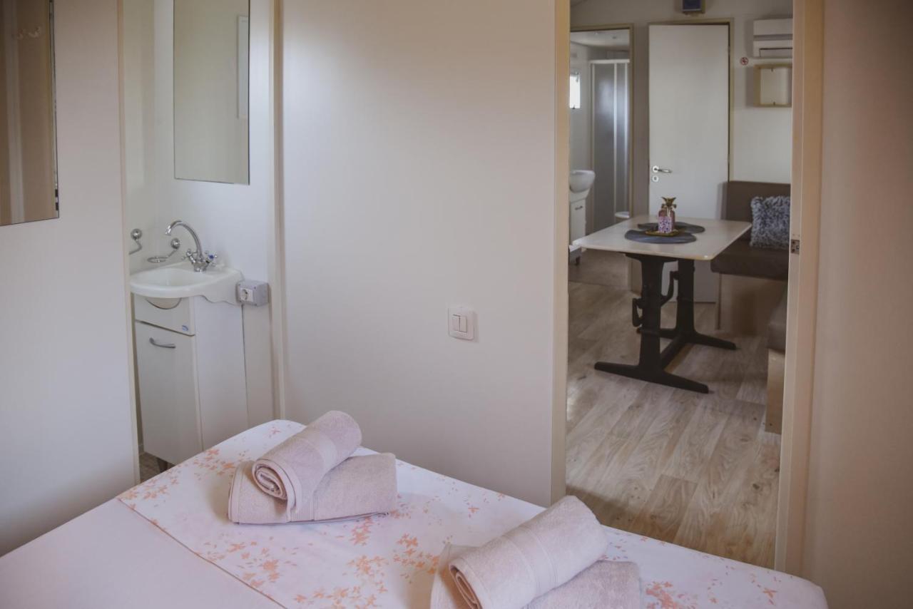 Mobile Homes Bilice Eksteriør bilde